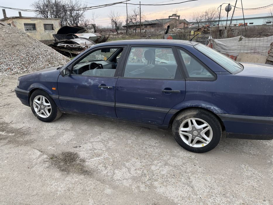 Dezembrez VW Passat b4 intermediar