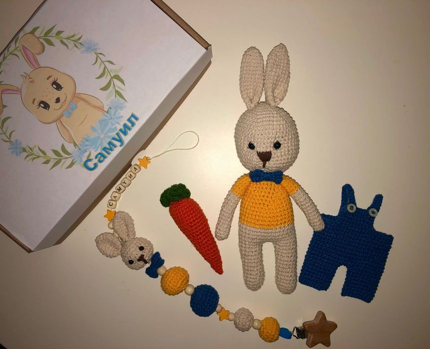 Плетена играчка - зайче