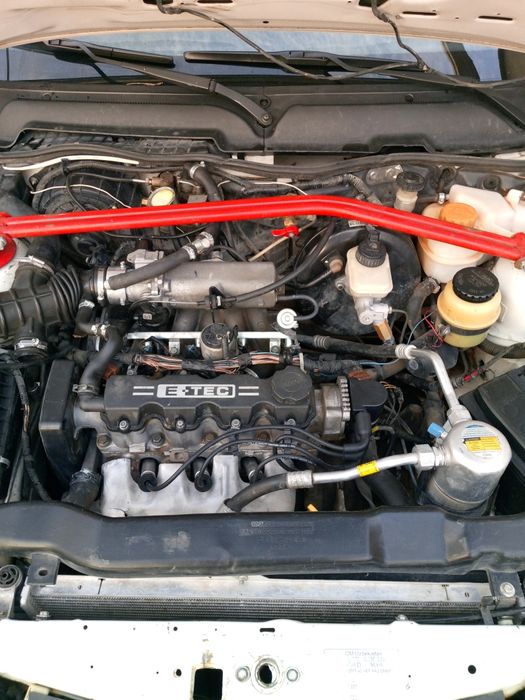 Moshina sotiladi yaxshi alo holatda Luks kondensanerlari ishlaydi