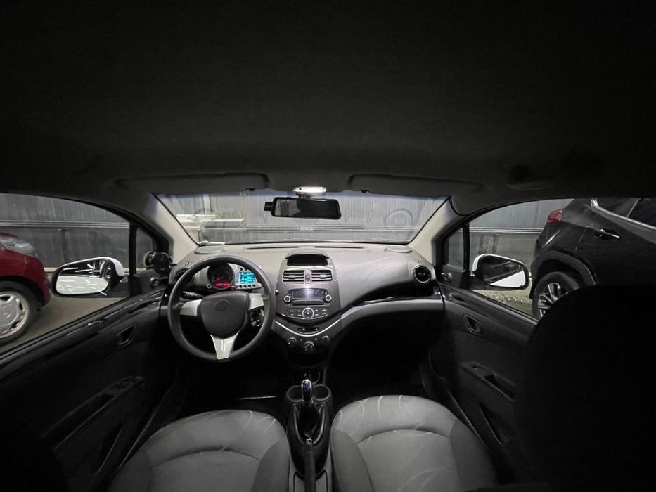 Chevrolet Spark 2011 — 3