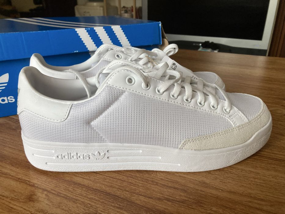 Оригинални мъжки маратонки Adidas Rod Laver