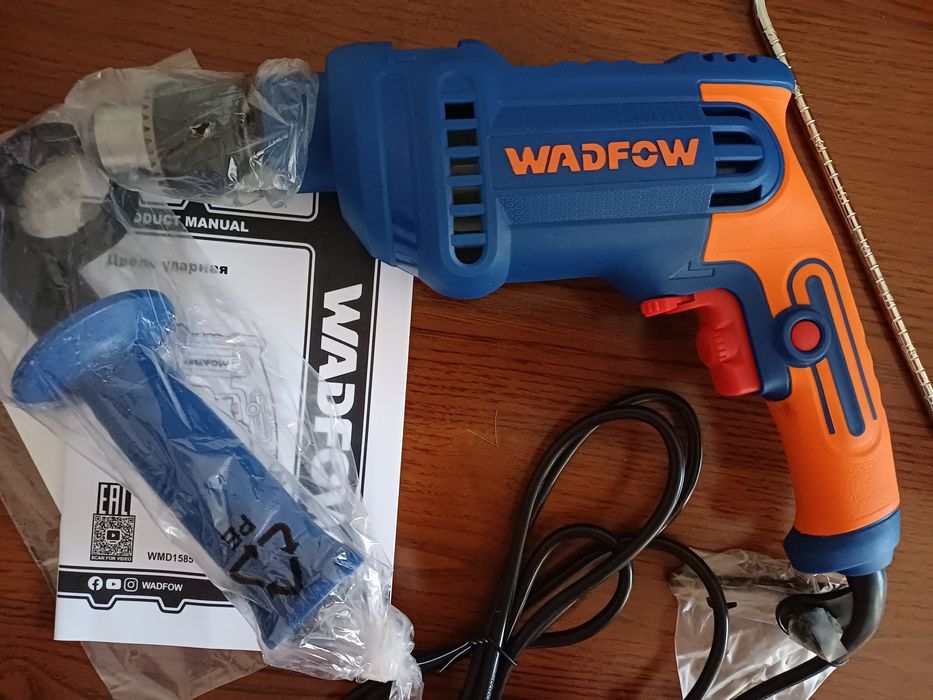 Дрель WADFOW 850 W