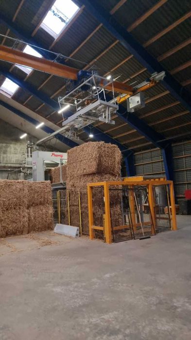 Centrale pe baloti de paie Passat