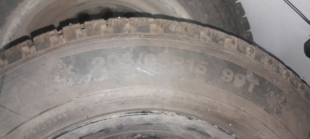 Резина с дисками R 15 205/65