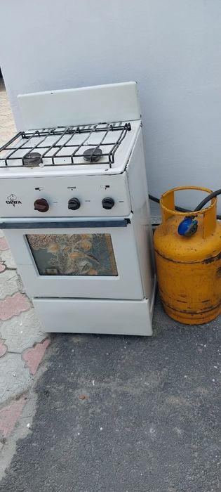 Продам газ плиту вместе с баллоном