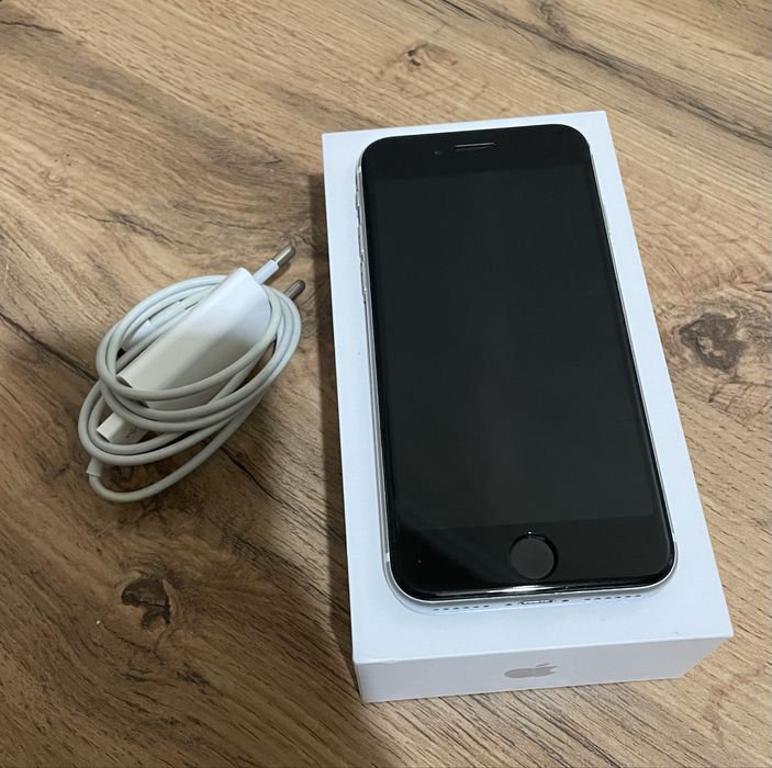 iPhone SE2020 состояние новое