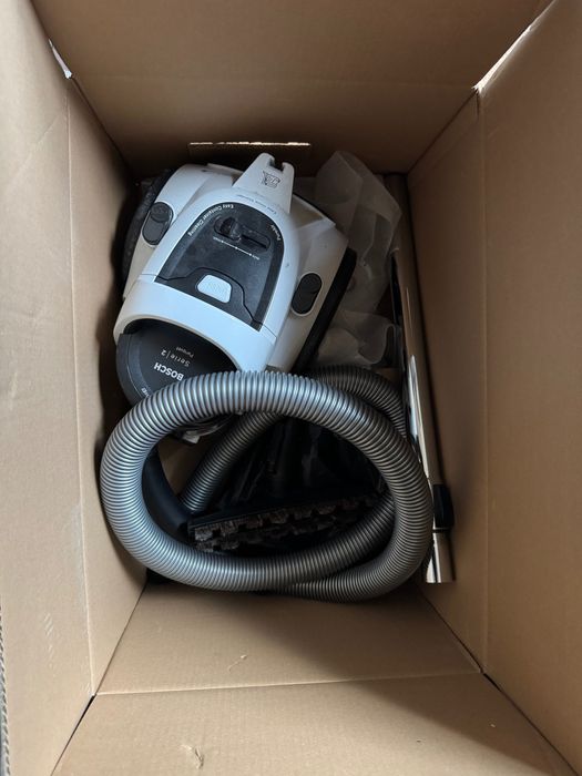 Прахосмукачка Bosch Series 2