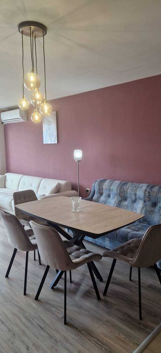 Дава се под наем Двустаен апартамент в София, Център - 70 кв.м за 600 € - Снимка #1