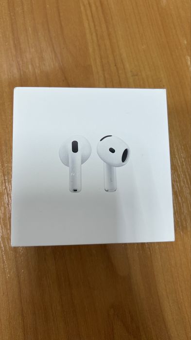 Наушник AirPods 4