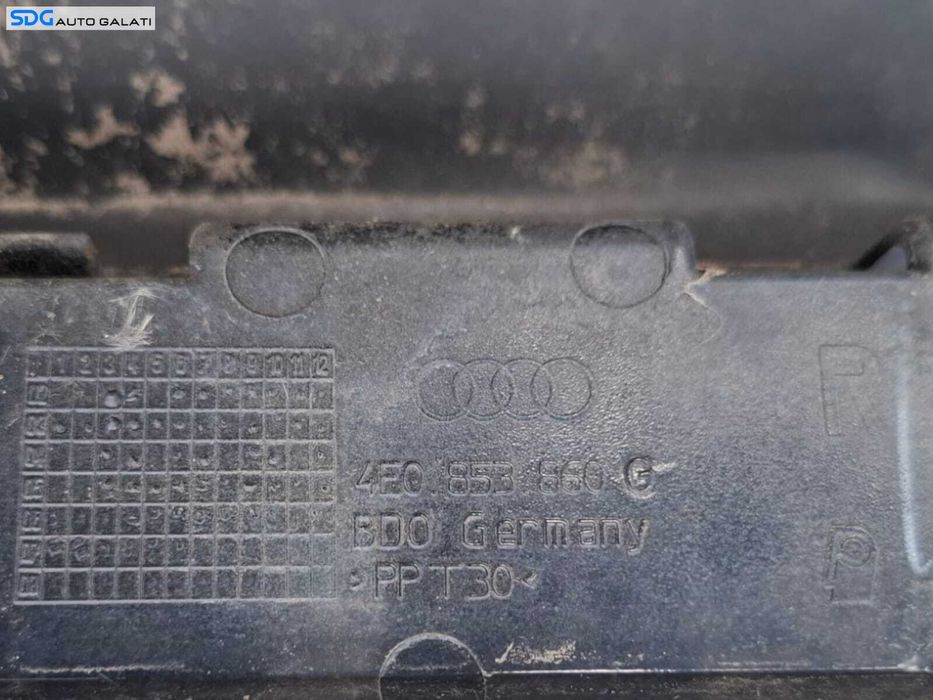 Ornament Prag Plastic Dreapta Audi A8 D3 2002 - 2008 Cod 4E0853860G [LC0948]