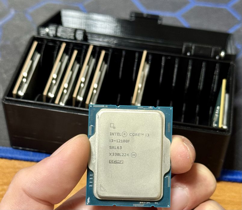Процессор Intel Core i3-12100F LGA1700 (Б/У)