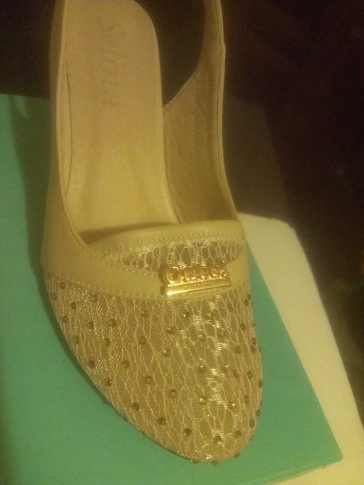 босоножки праздничные