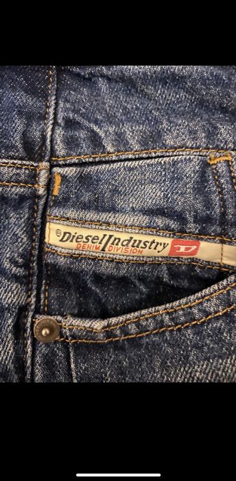 Blugii disel ,marimea L ,purtati o singura data