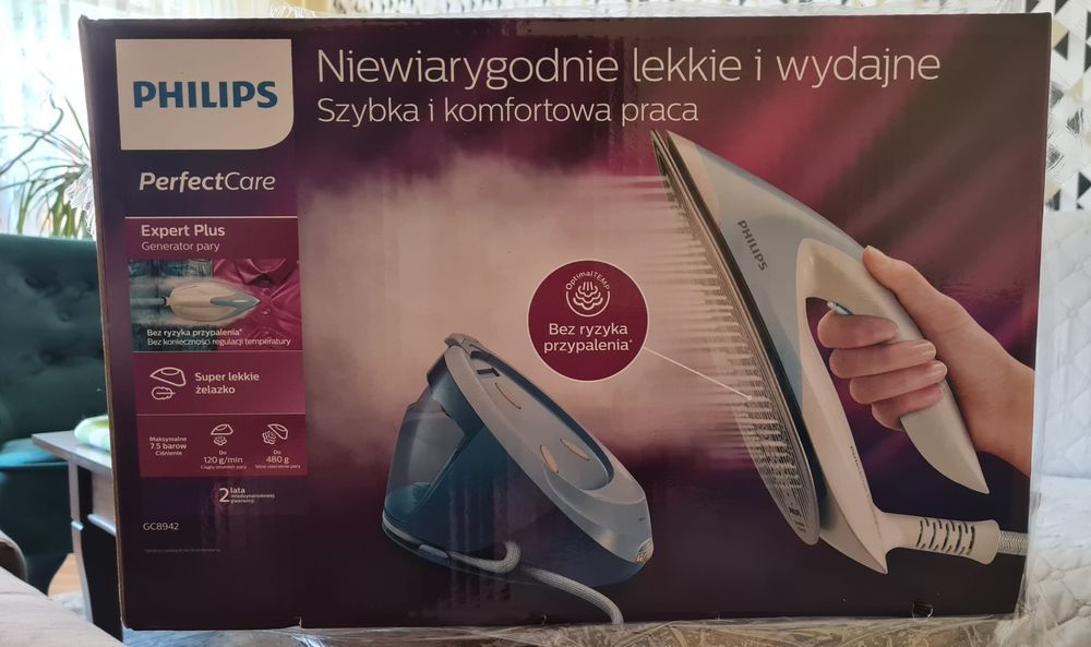 Поддръжка за PerfectCare Expert Plus Ютия с парогенератор GC8942/20 |