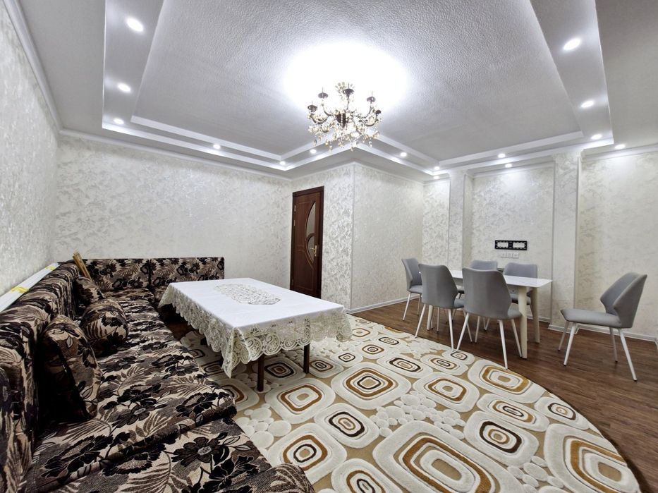 3 комнатная квартира на 3 этаже + 6м внранда 77 серия Фрунзе