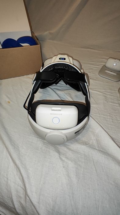 Oculus Quest 2,128gb,strap bobo vr cu 2 acumulatori