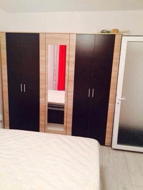 Inchiriez apartament 1 camera