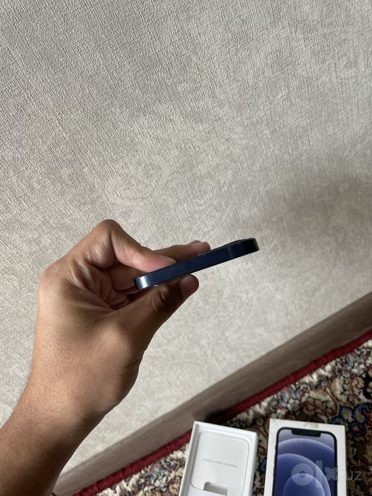 iPhone 12 64GB korobka document