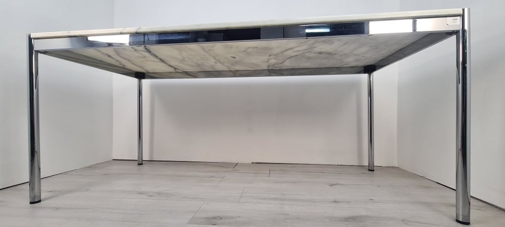 Бюро с мраморен пло USM Haller, класически дизайн за офиси или дома