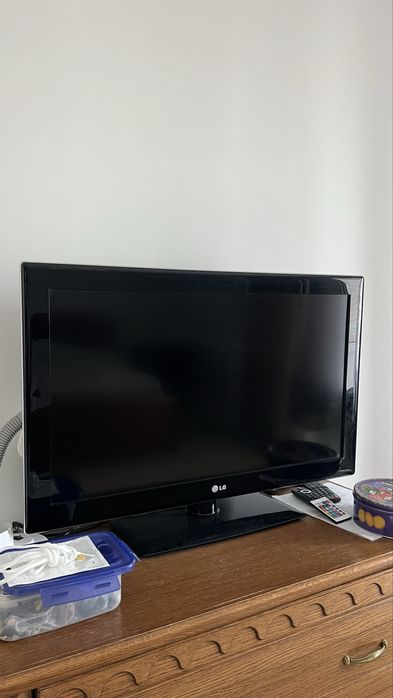 Телевизор LG (БУ)