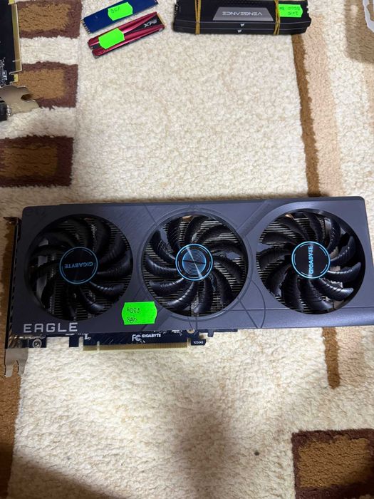 Placa video Nvidia GeForce RTX 4060 Eagle OC 8GB vram