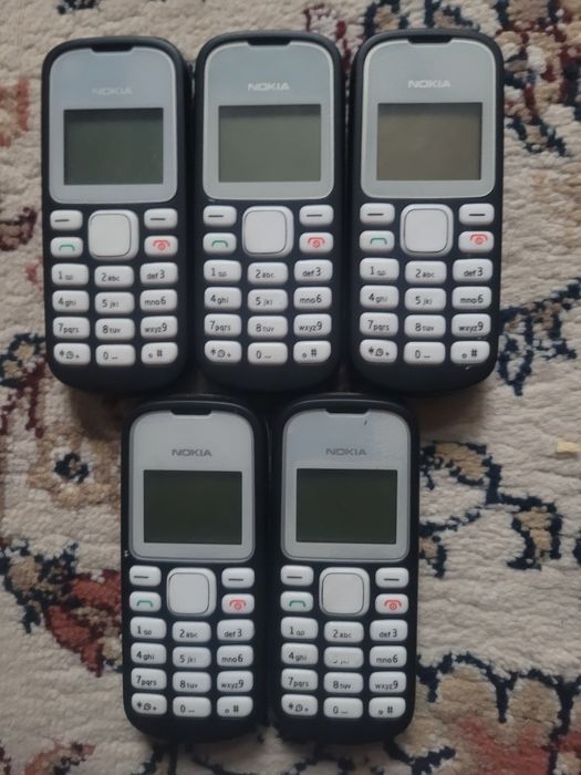 NOKIA  telfonchalar sotiladi