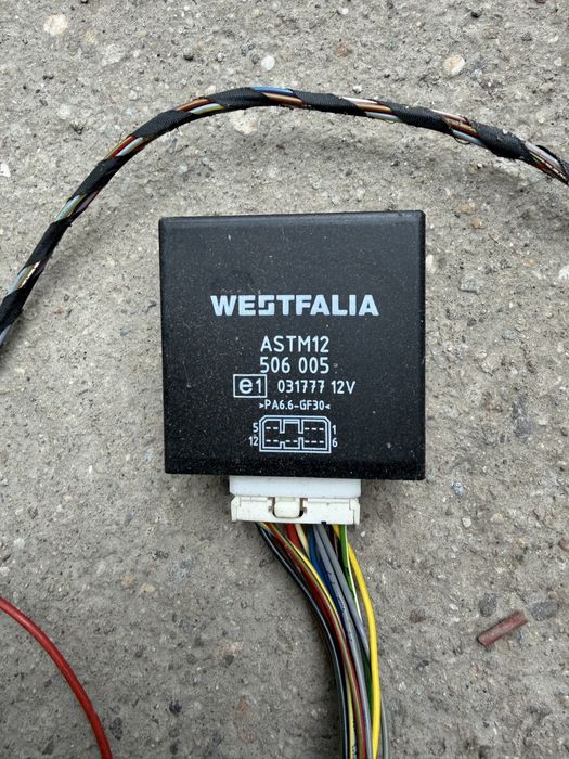 Инсталация от теглич с модул за светлините WESTFALIA от хонда црв 3 ген.