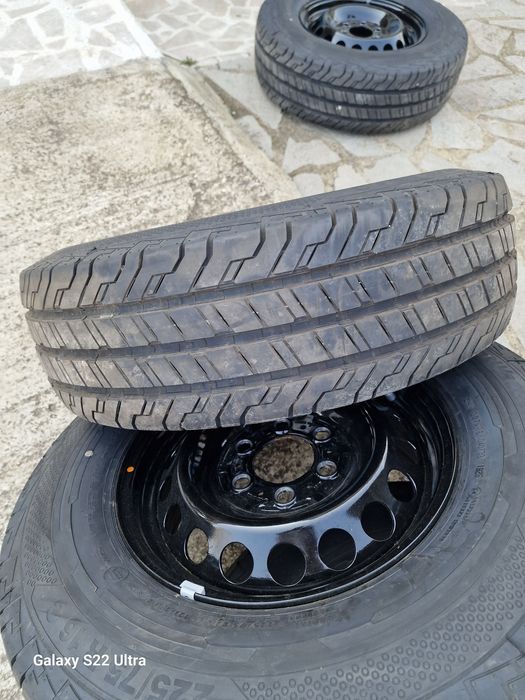 225 75 16С Continental 121/120 Conti Van Contact100 Замъка Ямбол