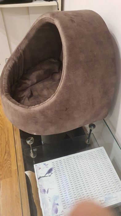 Продам лежанку для котика