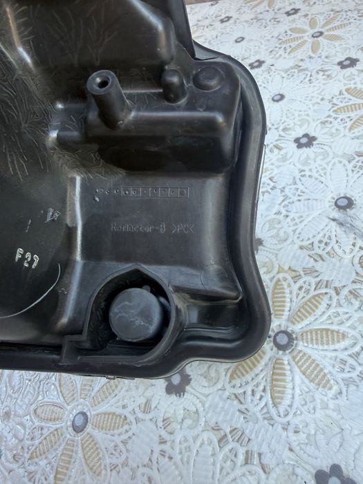 Оригинален ЛЯВ фар за Toyota Yaris 3 / Тойота Ярис фейслифт (2014-2017) лупа HIR2