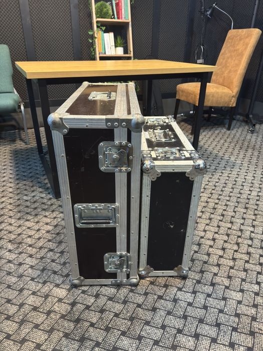 Titlu: Mixer digital Allen & Heath Qu-24 + Stagebox AR2412 + Case-uri