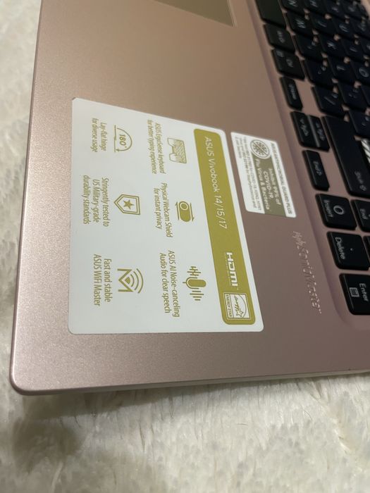 Лаптоп ASUS Vivobook 15 Core i3 13th Gen