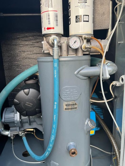 Vand compresor aer cu surub atlas copco