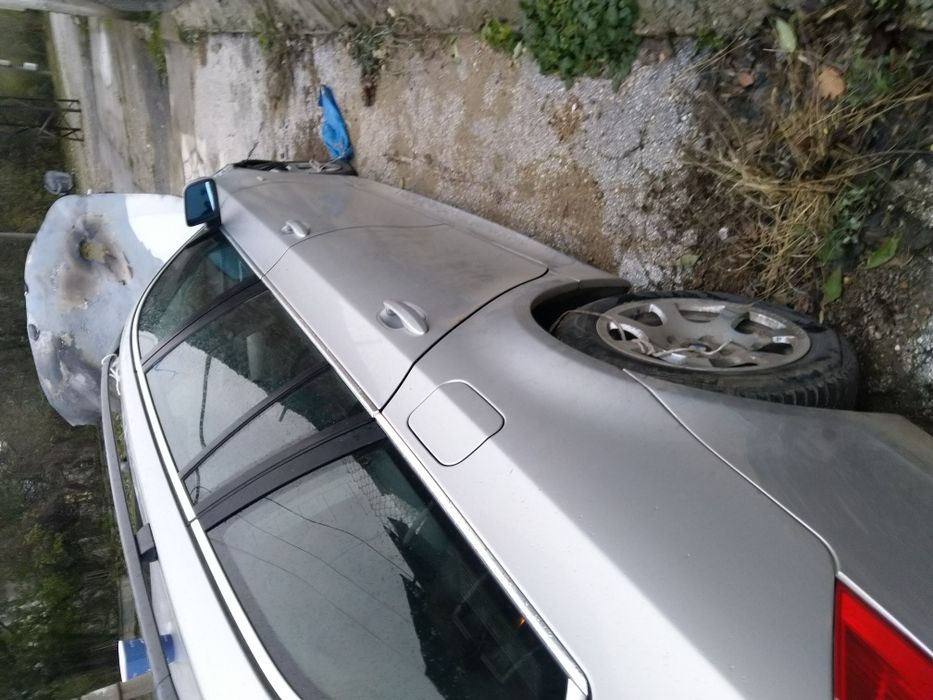 Бмв е61 525д на части