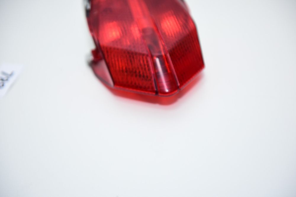 MV Agusta Brutale 675 Stop / Lampă spate