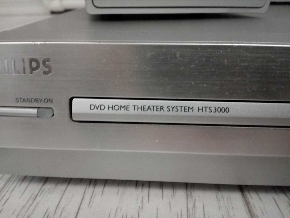 Home Cinema Theater PHILIPS HTS3000 5.1 200W Dolby Digital Pro Logic