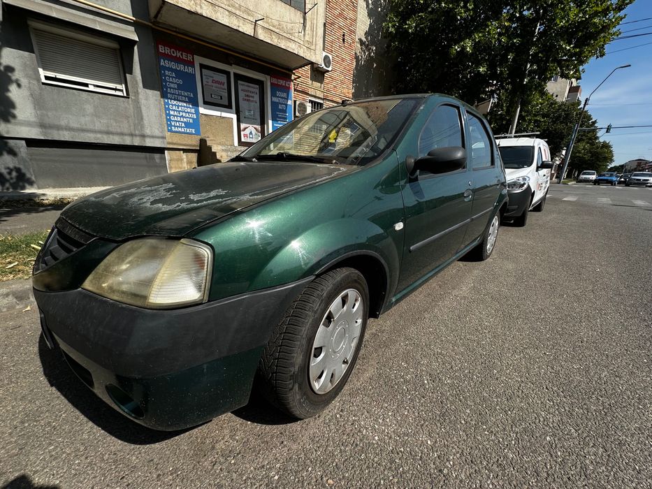 Dacia Logan Laureate 1.6 MPI Benzină, An 2005