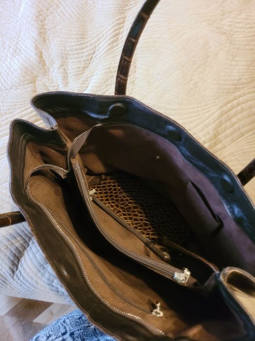 Продам кожаную сумку