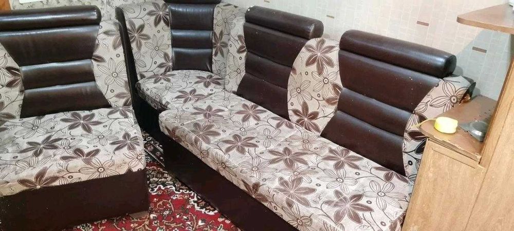 Кухонный уголок б/у. Срочно