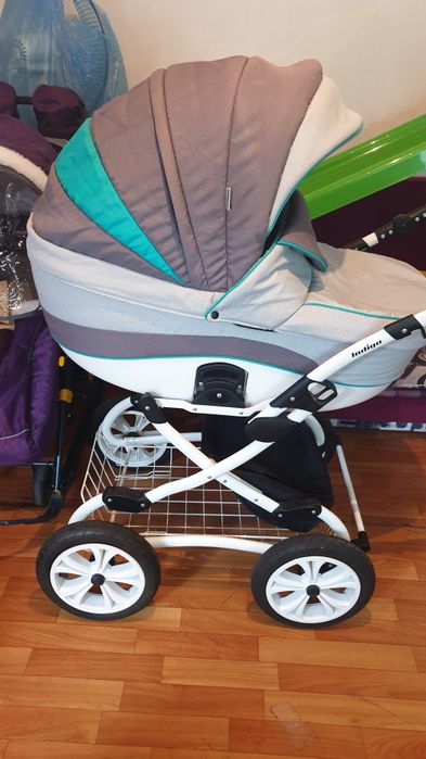 Продам срочно    коляску