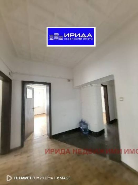 Продава се Офис в София, Център - 171 кв.м за 1983 €/кв.м - Снимка #2