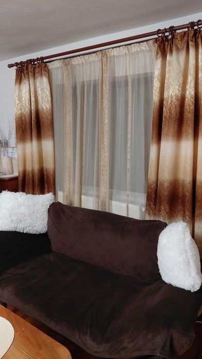 Canapea extensibila / Daybed tip futon, cadru metalic