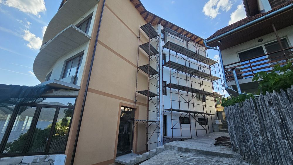 Schela metalica de vanzare