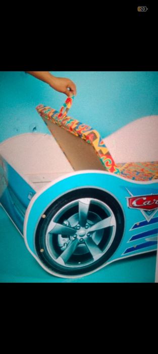 Продам кровать детскую