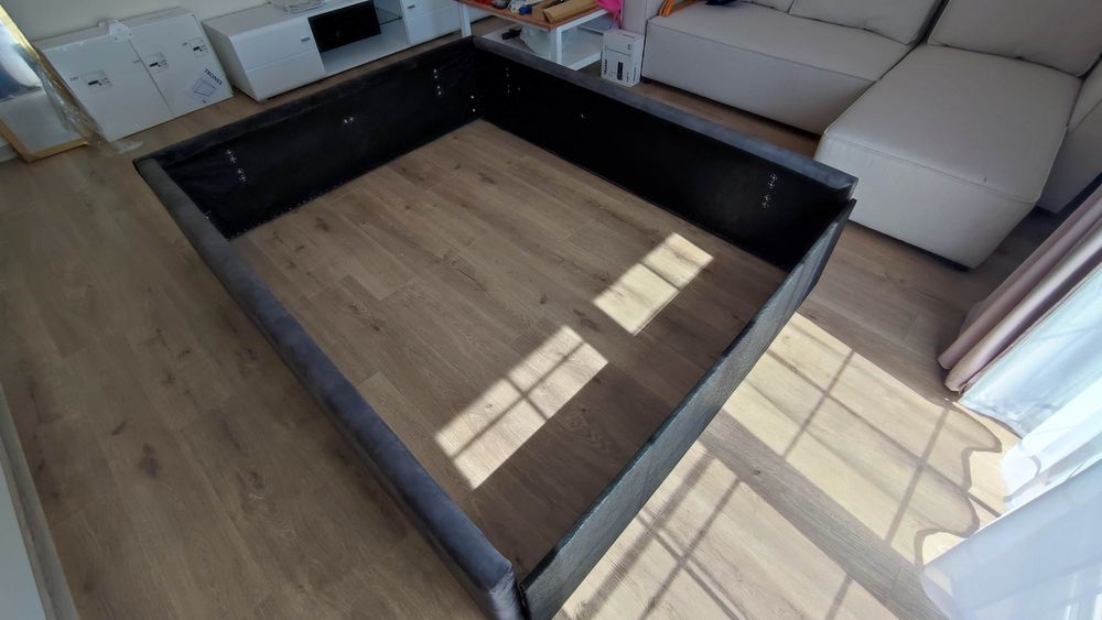 Pat  160/200 nou , fara somiera