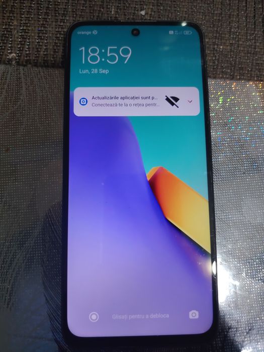 Se vand doua telefoane honor și readmi
