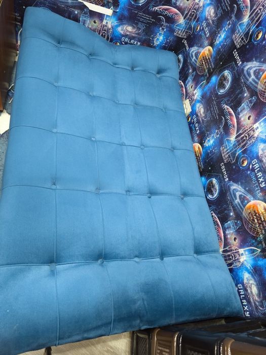 Продам Б/у диван