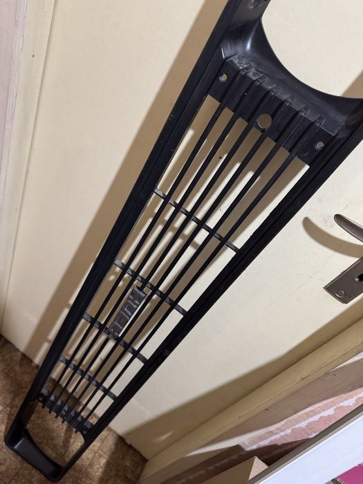 НОВА Предна решетка от Москвич 412