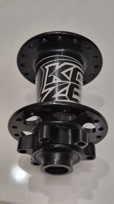 Главина предна Koozer XM490 15х100мм