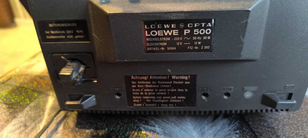 Телевизор Loewe Opta P500, преносим телевизор, музейна винтидж версия.